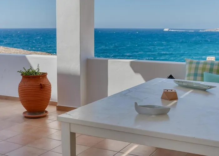 In Paros, Fantastic Waterfront Páros