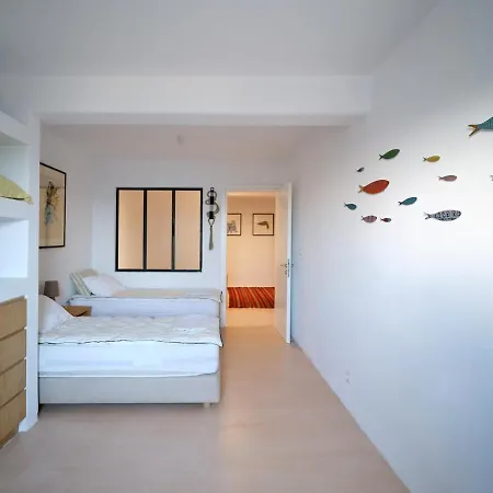 In Paros, Fantastic Waterfront Villa Parikia (Paros)