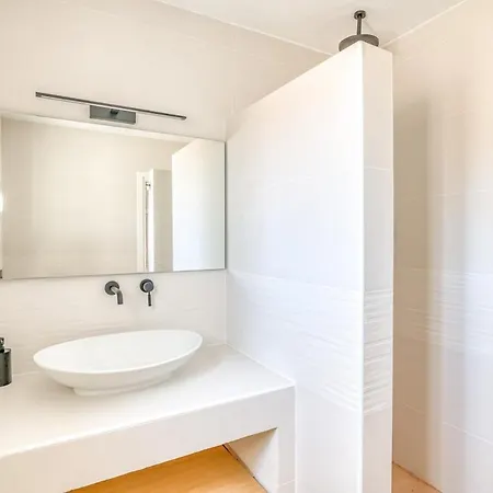 In Paros, Fantastic Waterfront * Parikia (Paros)