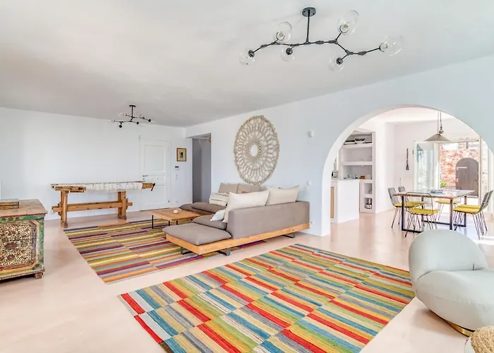 In Paros, Fantastic Waterfront Πάρος