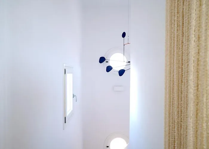 In Paros, Fantastic Waterfront Βίλα