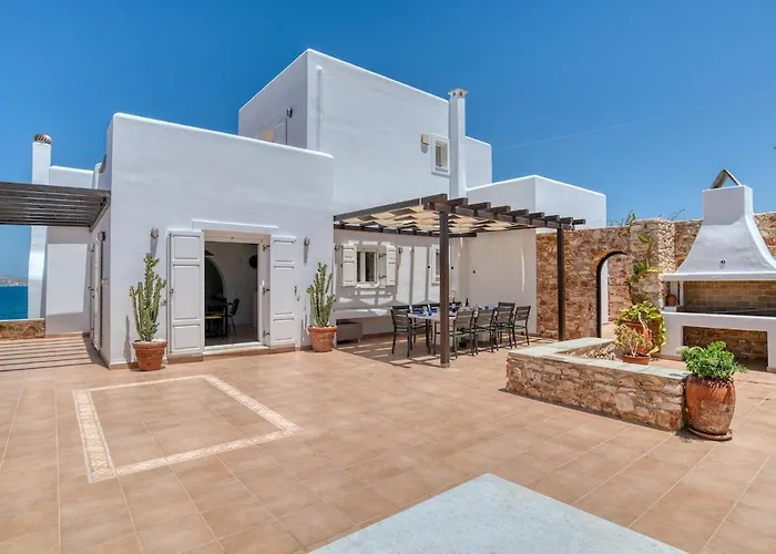 In Paros, Fantastic Waterfront Πάρος