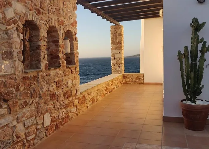 In Paros, Fantastic Waterfront Βίλα Πάρος