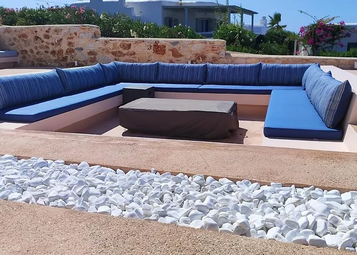 In Paros, Fantastic Waterfront Βίλα Πάρος